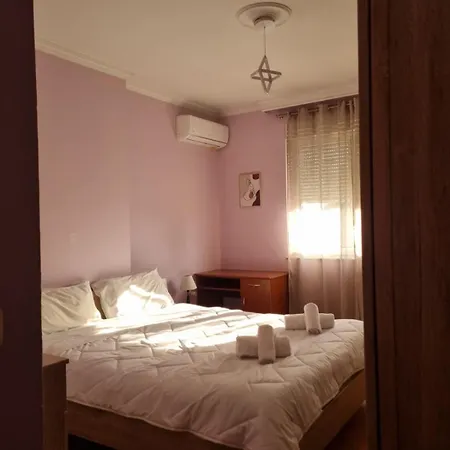 Homestay Sandra's In Center Tirana