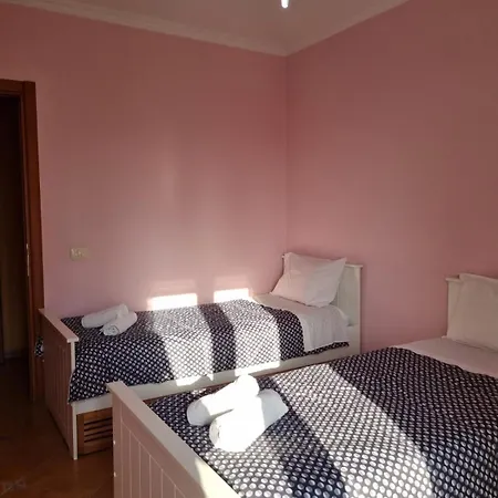 בית אירוח Sandra's In Center *