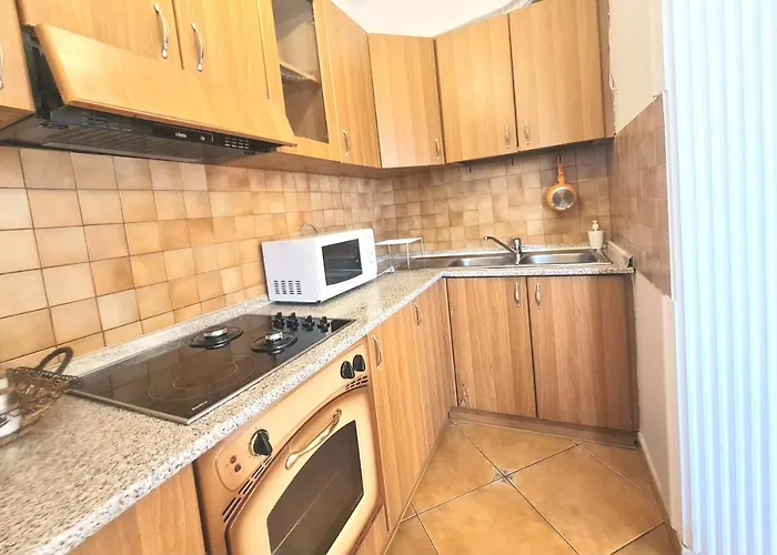 Sandra's In Center בית אירוח *